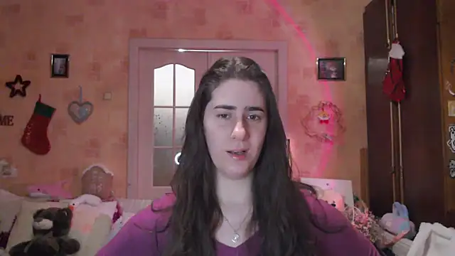 Snapshot of INELIKA chatting on February 9, 2:26 am INELIKA online show from February 9, 2:26 am