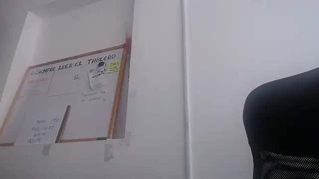 Siren Indira online show from March 8, 7:42 pm