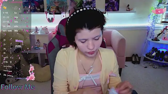 Snapshot of Katya_Zaitseva chatting on May 2, 12:32 pm Katya Zaitseva online show from May 2, 12:32 pm