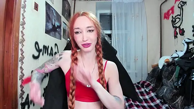 Roxy Silver online show from September 9, 10:20 pm