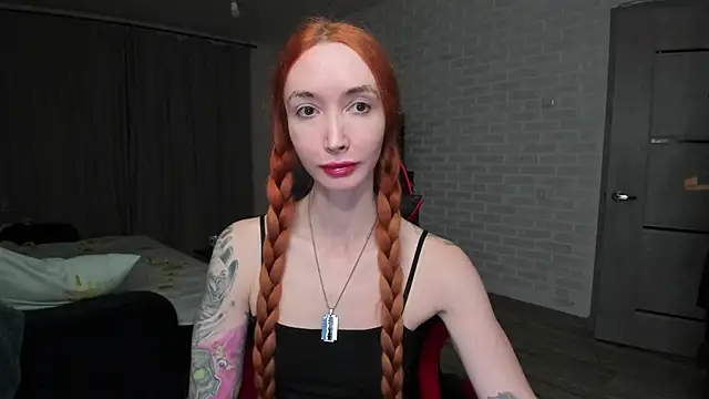 Roxy Silver online show from September 12, 9:04 pm