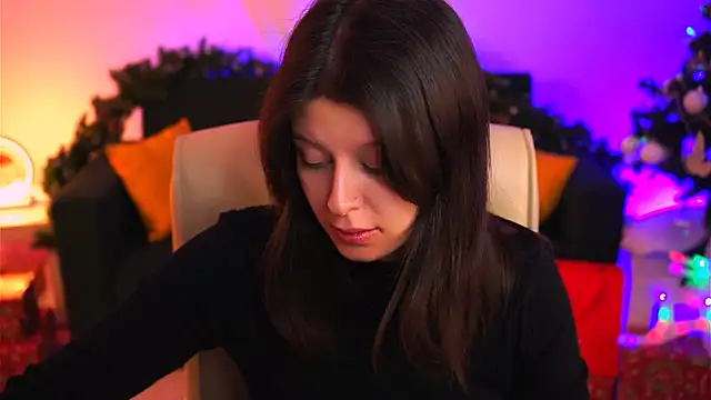 NicoleMun online show from December 22, 4:50 am