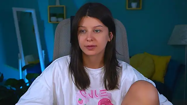 NicoleMun online show from February 4, 12:22 pm