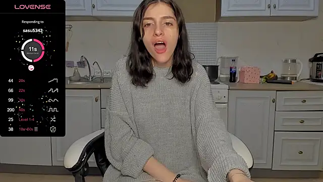 broosnica1 online show from February 17, 8:15 pm