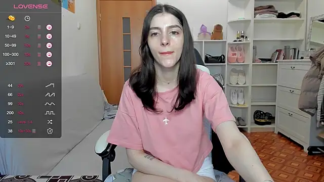 broosnica1 online show from April 21, 9:15 am