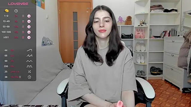 broosnica1 online show from April 23, 7:30 am