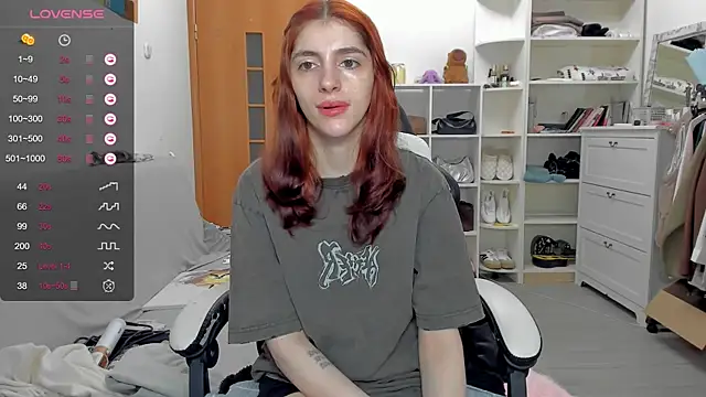 Snapshot of broosnica1 chatting on May 29, 7:17 am broosnica1 online show from May 29, 7:17 am