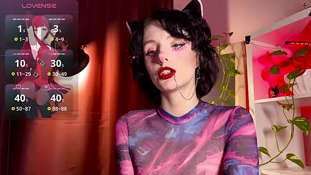 Snapshot of Alice_Succuby chatting on March 13, 6:56 pm Alice Succuby online show from March 13, 6:56 pm