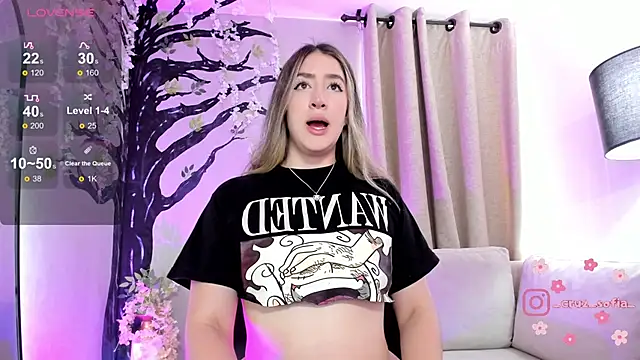  AlejaCruz  online show from March 10, 7:41 pm