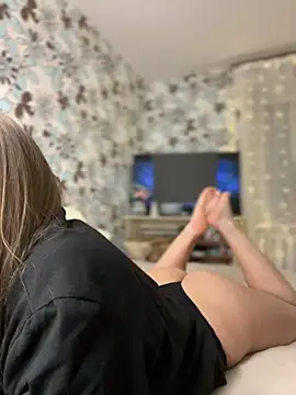 Snapshot of adel_secret chatting on February 20, 7:41 pm adel secret online show from February 20, 7:41 pm