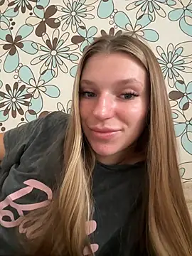 Snapshot of adel_secret chatting on September 12, 9:31 am adel secret online show from September 12, 9:31 am