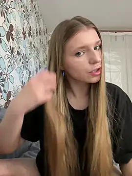 adel secret online show from March 30, 8:10 pm