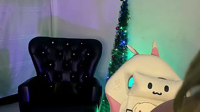 Snapshot of Samanta_cutee chatting on January 12, 11:15 pm Samanta cutee online show from January 12, 11:15 pm