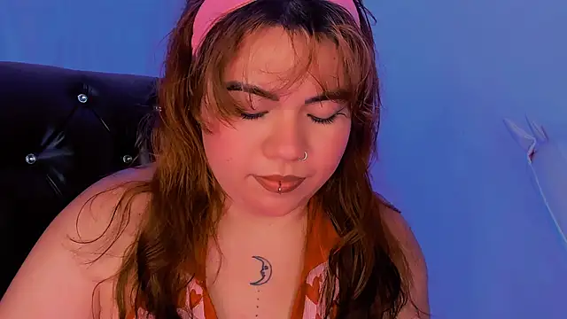 Snapshot of Samanta_cutee chatting on February 9, 12:30 pm Samanta cutee online show from February 9, 12:30 pm