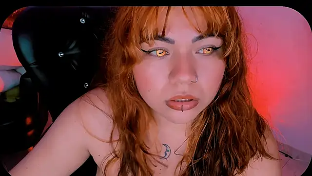 Snapshot of Samanta_cutee chatting on February 21, 3:21 pm Samanta cutee online show from February 21, 3:21 pm