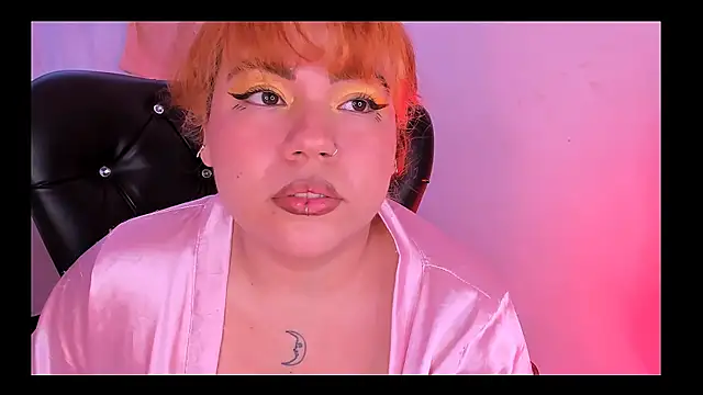 Snapshot of Samanta_cutee chatting on March 1, 7:48 pm Samanta cutee online show from March 1, 7:48 pm