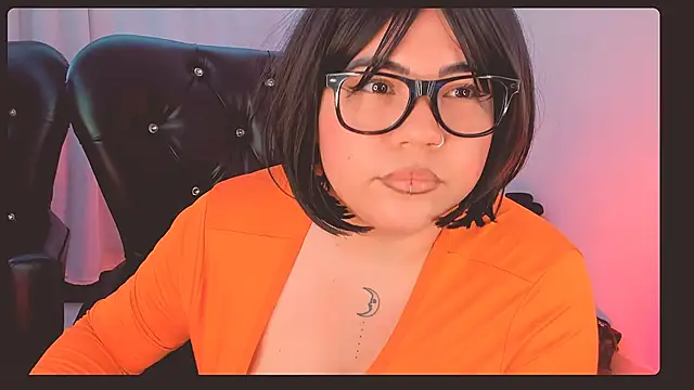 Snapshot of Samanta_cutee chatting on March 21, 3:24 pm Samanta cutee online show from March 21, 3:24 pm