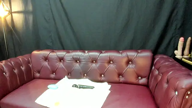 Snapshot of Charlotte__Brown_ chatting on February 7, 11:34 am Charlotte Brown online show from February 7, 11:34 am