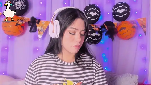  niiky online show from October 21, 12:17 pm