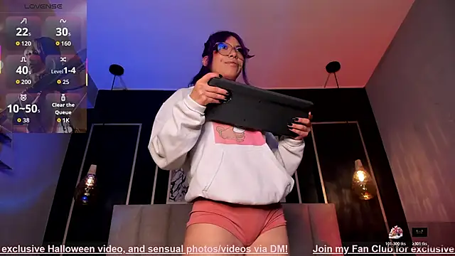 Violetta Nur online show from October 23, 12:43 am