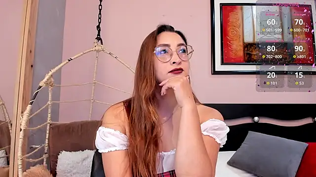  LaraMom  online show from October 15, 7:25 pm