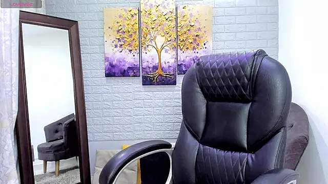  LaraMom  online show from February 16, 7:54 pm