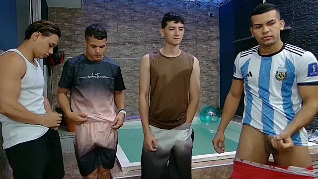 Snapshot of Boysgang_sex chatting on March 8, 11:37 am Boysgang sex online show from March 8, 11:37 am