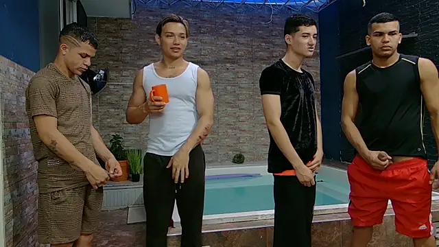 Snapshot of Boysgang_sex chatting on March 13, 11:41 am Boysgang sex online show from March 13, 11:41 am