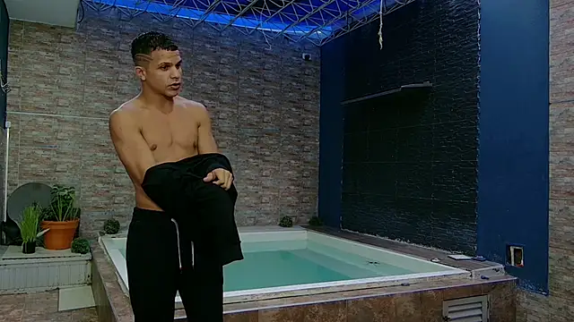 Snapshot of Boysgang_sex chatting on March 20, 11:16 am Boysgang sex online show from March 20, 11:16 am