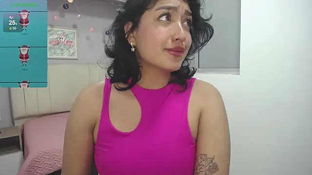 Snapshot of ema_saenz chatting on December 16, 10:13 pm ema saenz online show from December 16, 10:13 pm