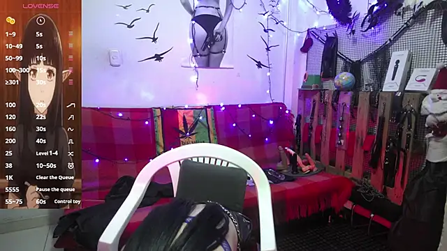 Snapshot of _Hanna_white_ chatting on November 25, 2:22 am Hanna white online show from November 25, 2:22 am