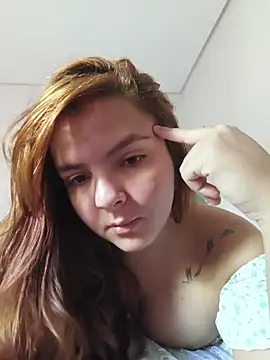 Snapshot of Bruninha_Hot10 chatting on May 16, 1:43 pm Bruninha Hot10 online show from May 16, 1:43 pm