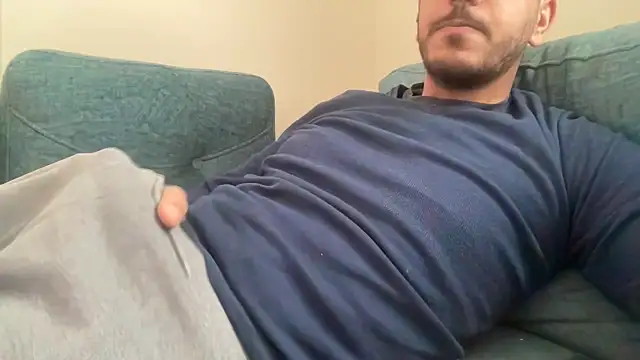 Snapshot of Mooka69 chatting on March 11, 7:04 am Mooka69 online show from March 11, 7:04 am