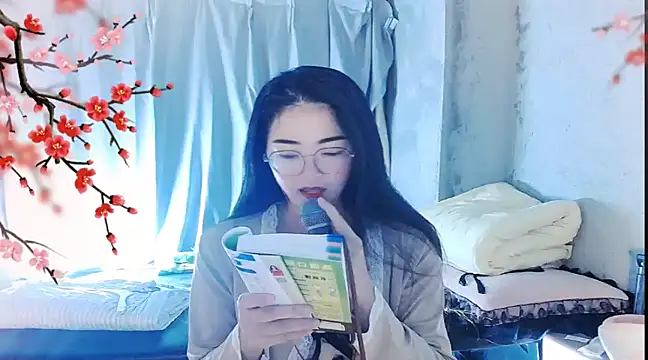 Floor oo online show from December 12, 7:15 pm