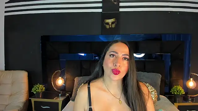 MayraVegas online show from February 6, 1:32 pm