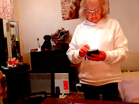 Natali7634 online show from January 8, 9:01 pm