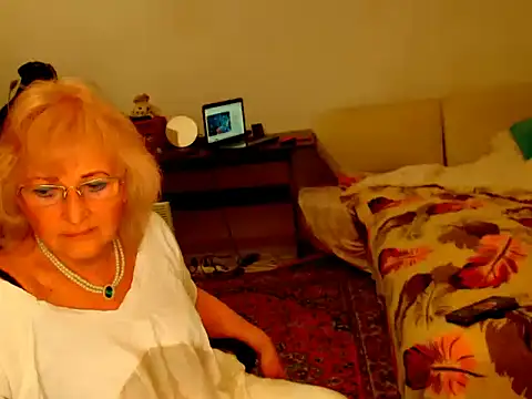 Natali7634 online show from March 22, 5:09 pm