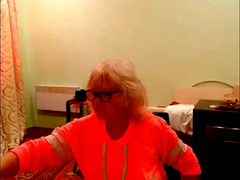 Natali7634 online show from April 16, 6:14 am