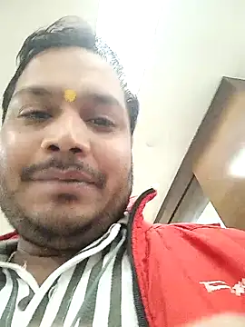 DeepakXxxR86 online show from November 21, 1:43 pm