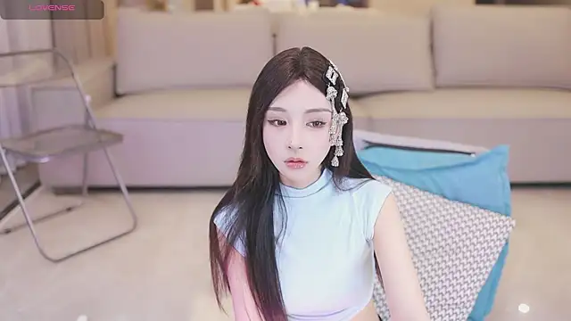 Snapshot of JayPope chatting on January 18, 1:29 pm JayPope online show from January 18, 1:29 pm