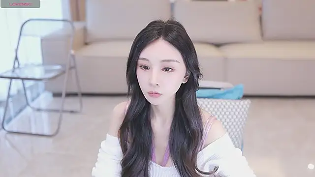 Snapshot of JayPope chatting on February 10, 12:52 am JayPope online show from February 10, 12:52 am