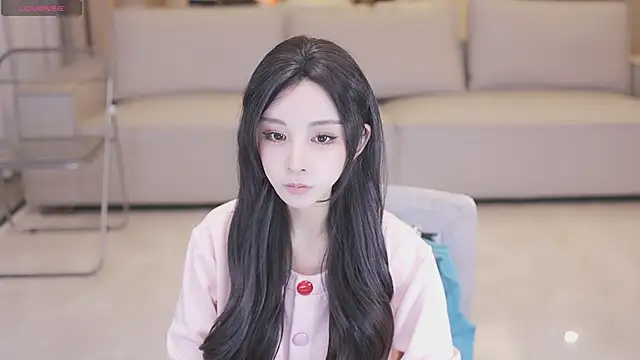 Snapshot of JayPope chatting on February 18, 1:33 pm JayPope online show from February 18, 1:33 pm