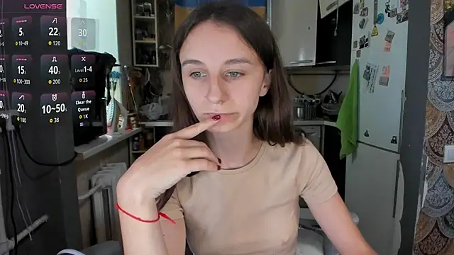 Snapshot of _Nika_Kik chatting on July 28, 2:35 pm Nika Kik online show from July 28, 2:35 pm