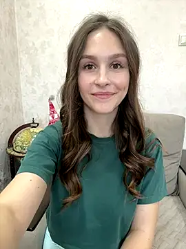 DakotaGercy online show from December 15, 7:34 am