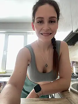 DakotaGercy online show from February 9, 8:07 am