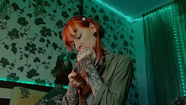 Littlespacemouse online show from January 15, 6:19 pm