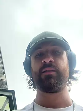 BuurningBoy online show from September 18, 3:47 pm