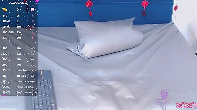 Snapshot of Catalella_Ar chatting on February 16, 2:09 am Catalella Ar online show from February 16, 2:09 am