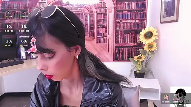 Snapshot of Catalella_Ar chatting on September 25, 3:10 am Catalella Ar online show from September 25, 3:10 am