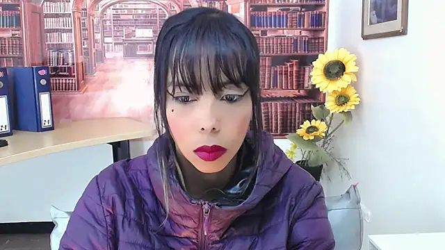 Snapshot of Catalella_Ar chatting on October 30, 3:08 am Catalella Ar online show from October 30, 3:08 am